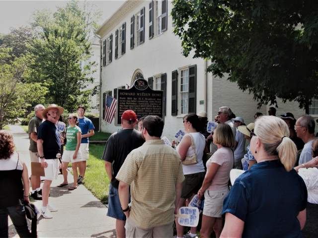 Van - Twickenham Spring Walking Tour